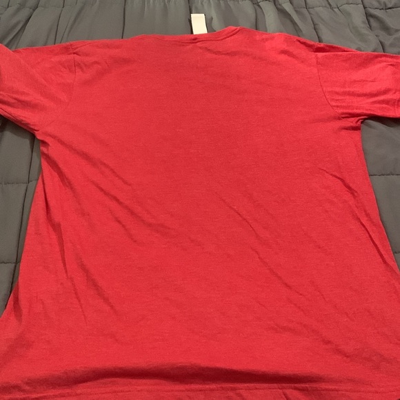 Mens T-shirt new with tags - Picture 2 of 3